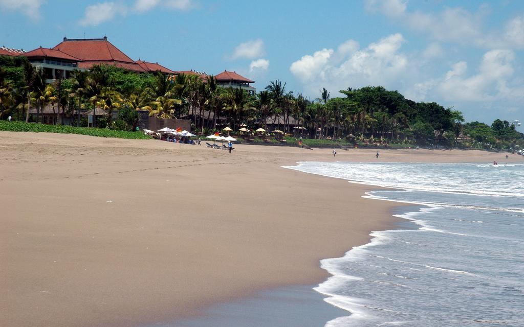 The Alea Hotel Seminyak Exterior photo